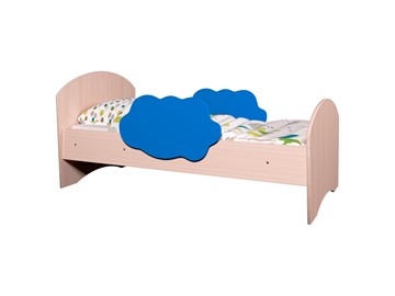 Детская кровать с бортиками Тучка, корпус Дуб млечный, фасад Синий в Благовещенске